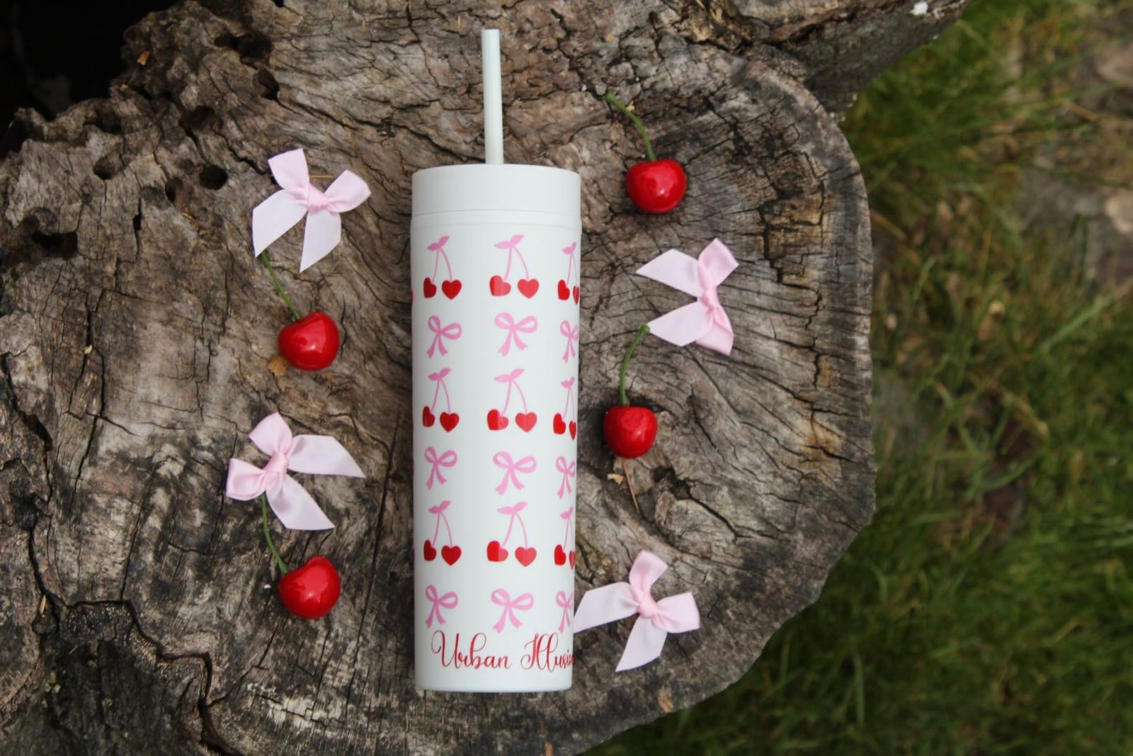 Urban illusion bow and cherry tumbler